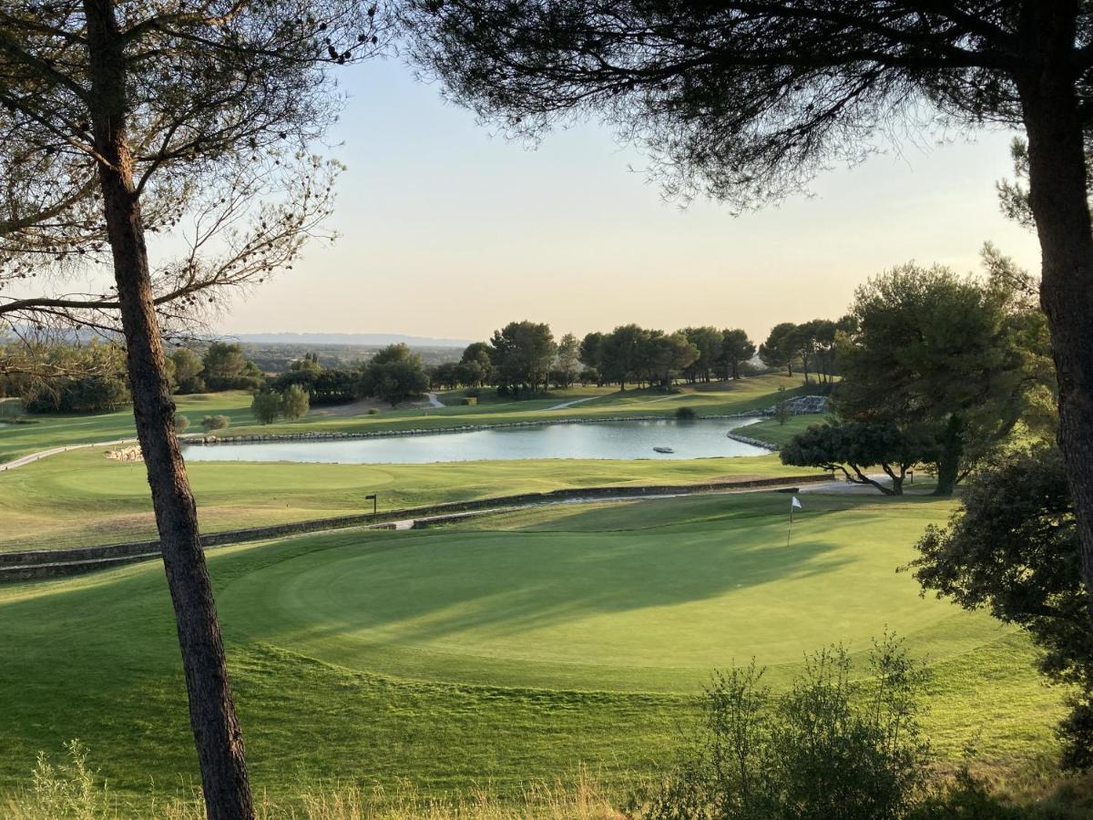 La Perle Du Golf -Magnifique Vue Clim Linge Golf Saumane 6P Piscine Tennis 外观 照片